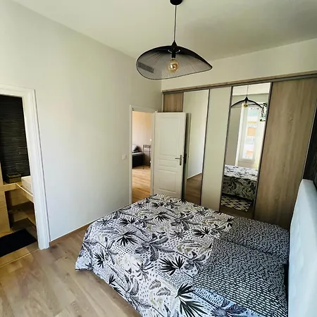 Apartment Joyau Rare Port De *